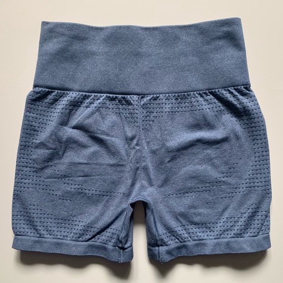 Gymshark Vital Shorts - Picture 2 of 5